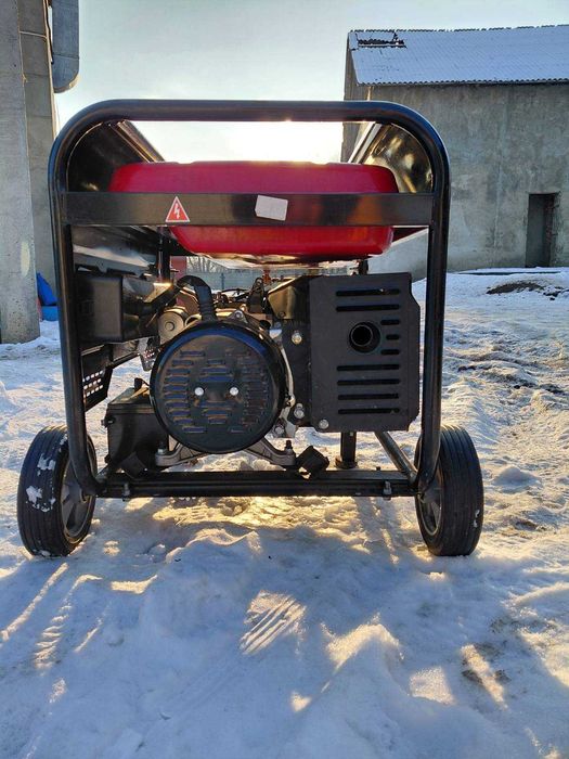 Бензогенератор 6-7кВт.бензин-газ!