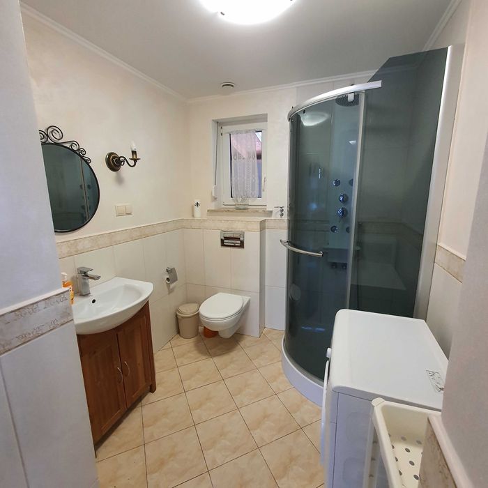 Dom Rodzinny w Okunince z balią/jacuzzi,  3 sypialnie, 2 łazienki