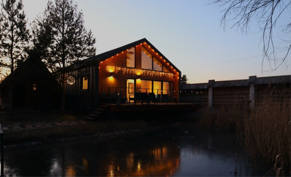 Оренда будинку подобово/ басейн / для святкувань та відпочинку/ Shoote