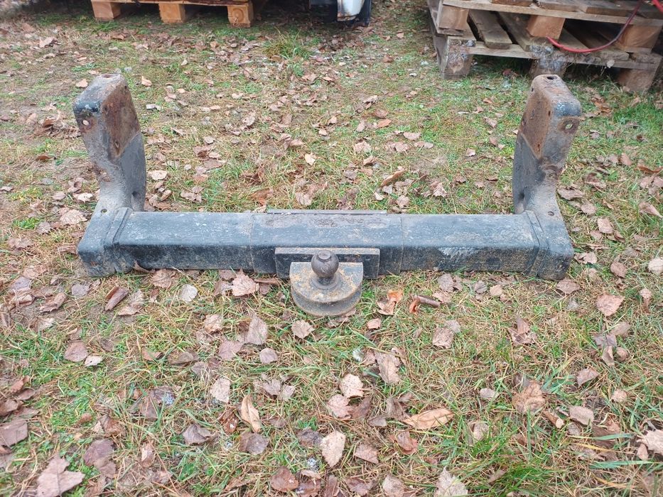 Mercedes 609  belka hak Vario 709 rex