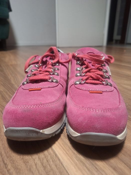 Półbut NAGABA 313 różowy welur skórzany.