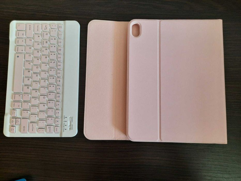 Чехол и клавиатура для iPad air 4, 10.9 светлорозовые