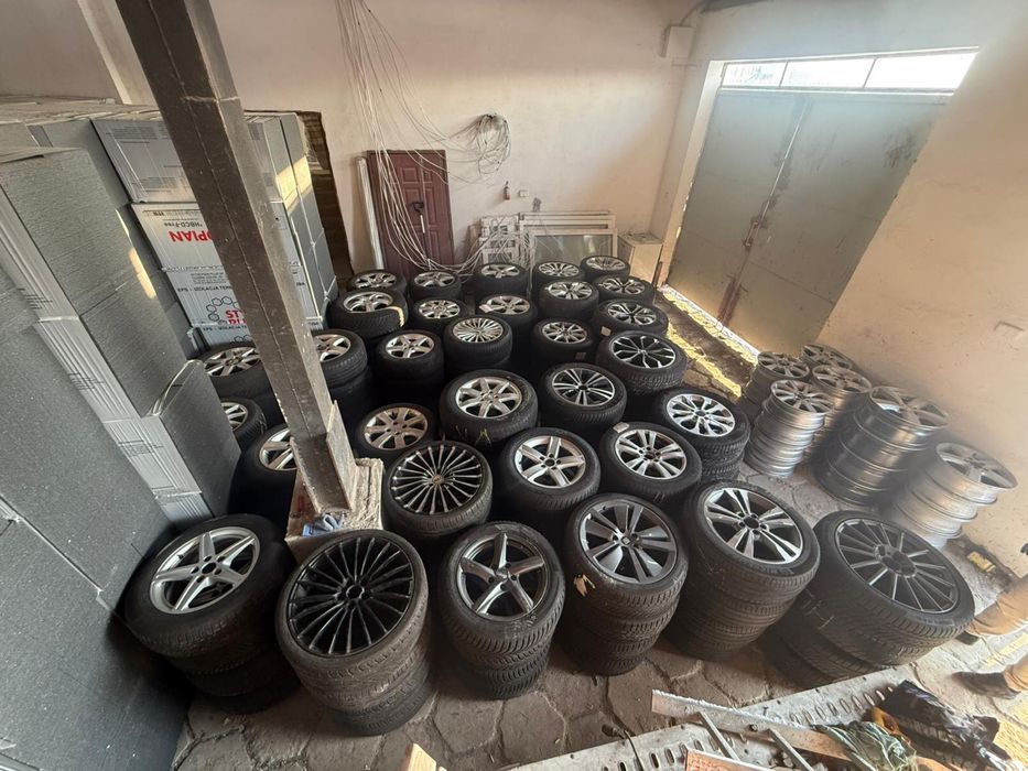 Koła alufelgi felgi aluminiowe 38 kompletów pakiet hurt opony