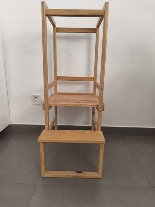 Torre de Aprendizagem / Observação Montessori em Madeira - Perfeitas Condições