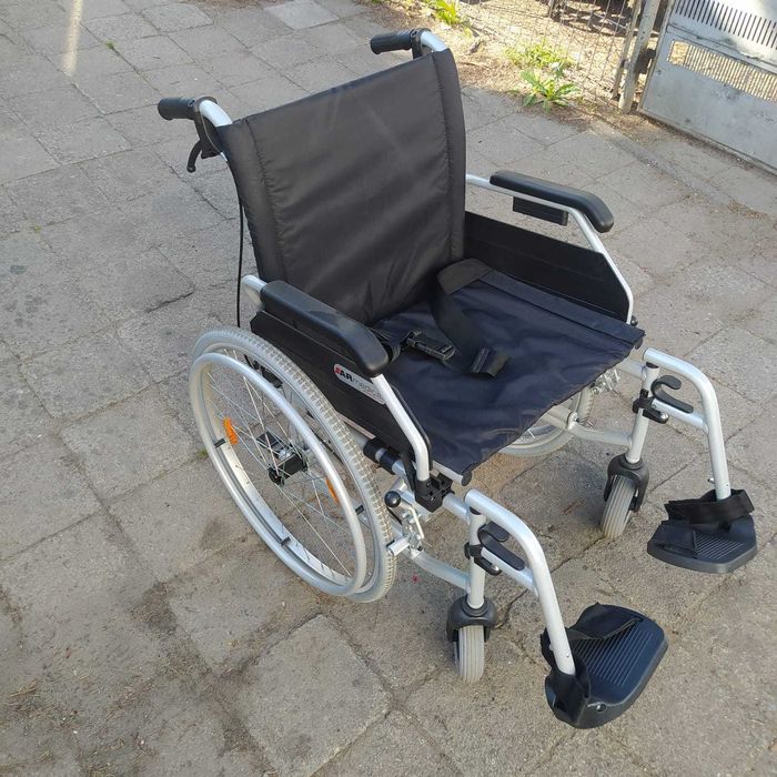 Wózek inwalidzki - AR MEDICAL