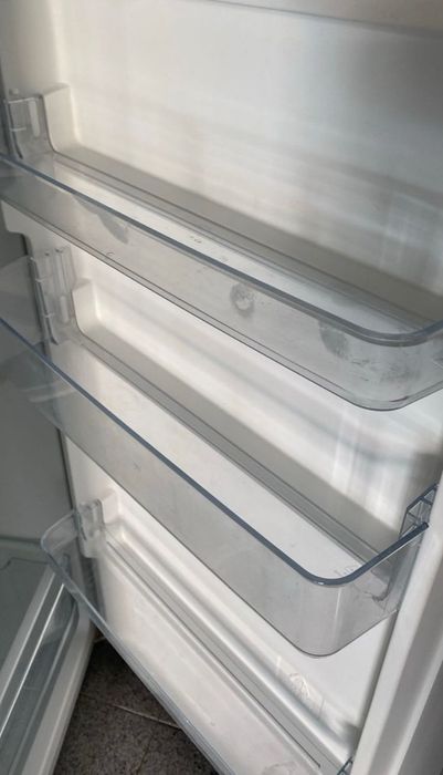 Frigorífico Confortec 145cm (Negociável)