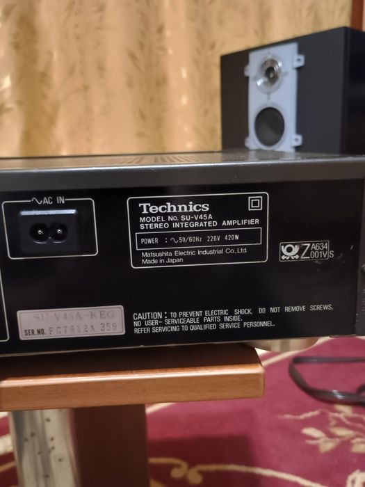 Стерео усилитель "Technics SU-V45A". 2×85W. Japan