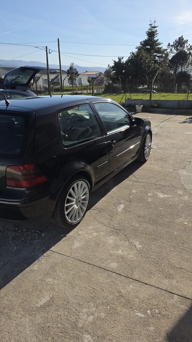 Vendo golf4 1.9tdi 130 cv