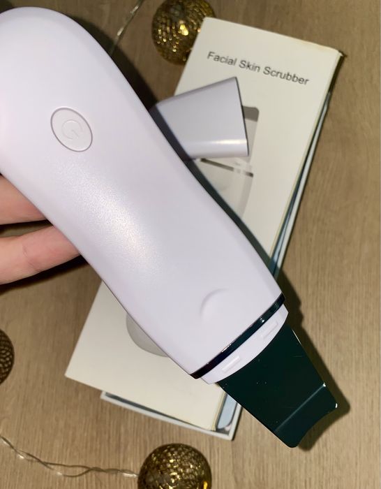 Продаю ультразвуковий скрабер W-1188 — не магія, але десь дуже близько