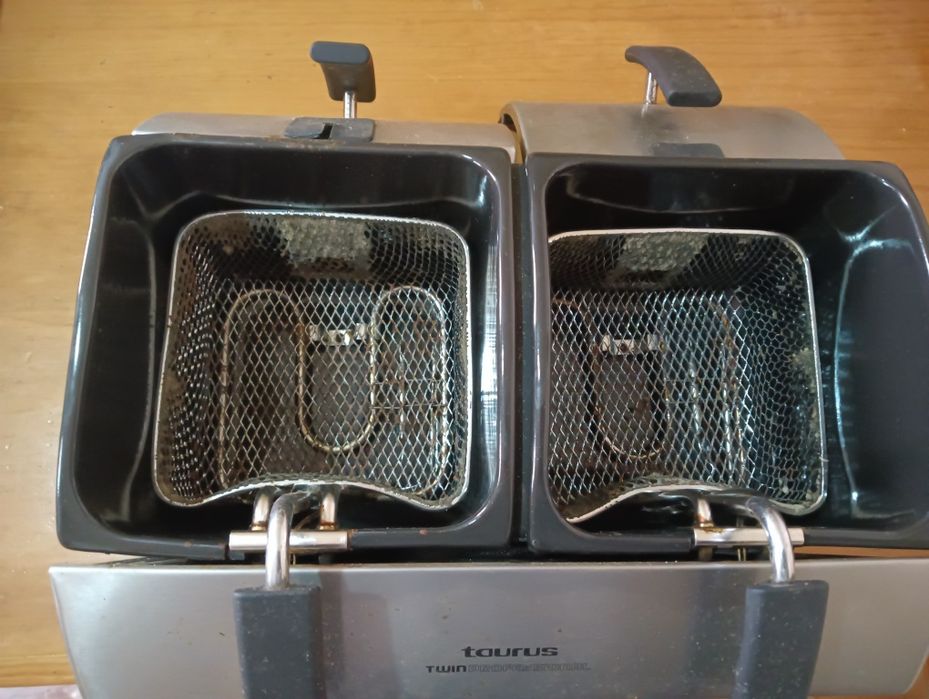 Fritadeira dupla Taurus