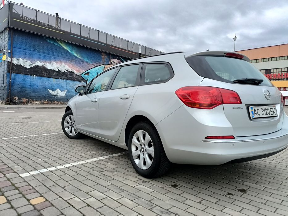 Опель Астра j Opel Astra j