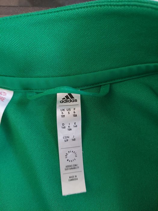 Dres adidasa 9/10 lat