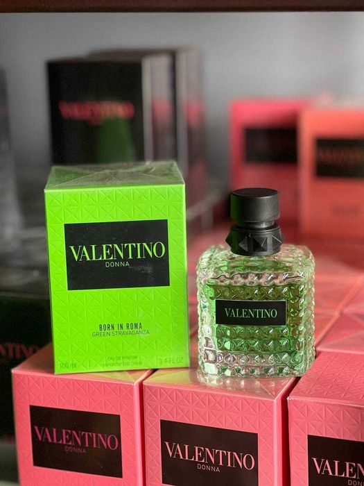 Valentino Born in Roma Donna Green Stravaganza духи женские Валентіно