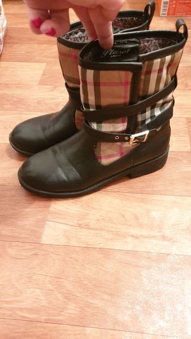 Śliczne kozaczki, botki