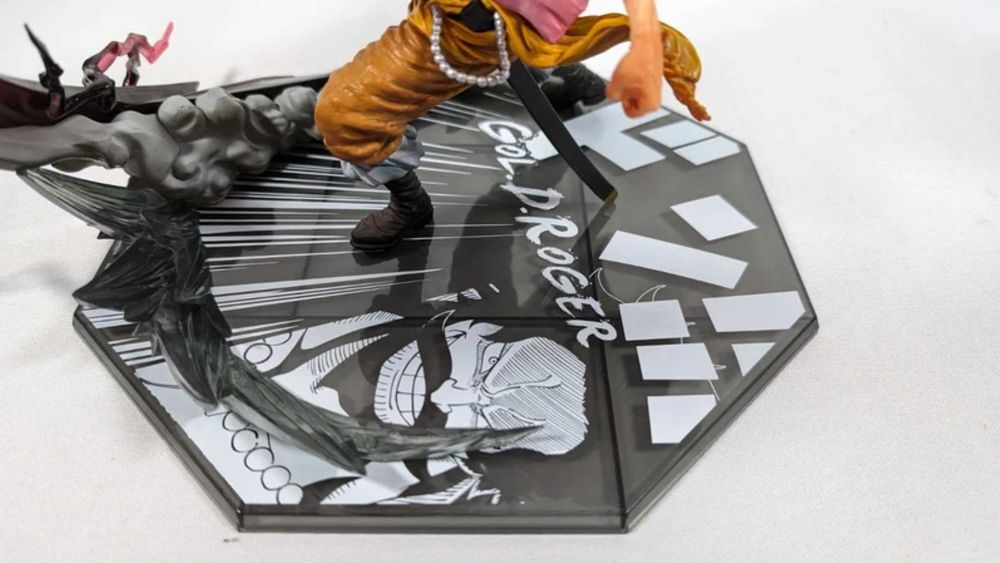 One Piece - Gold D. Roger - Figuarts Zero