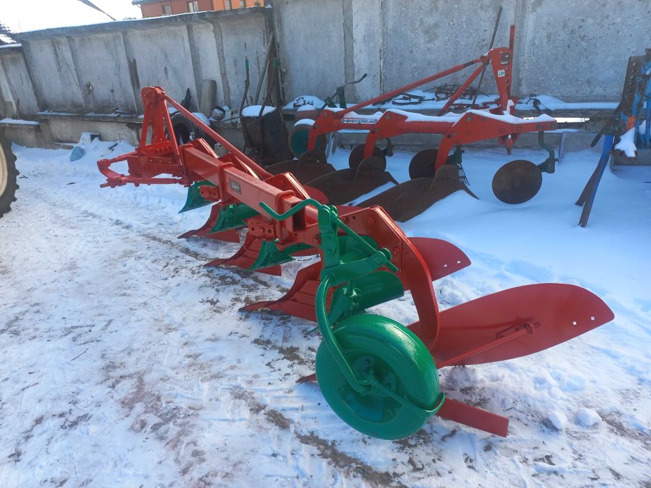 Плуг Квернеланд Kverneland