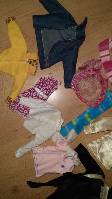 Ubranka dla lalek barbie i innych