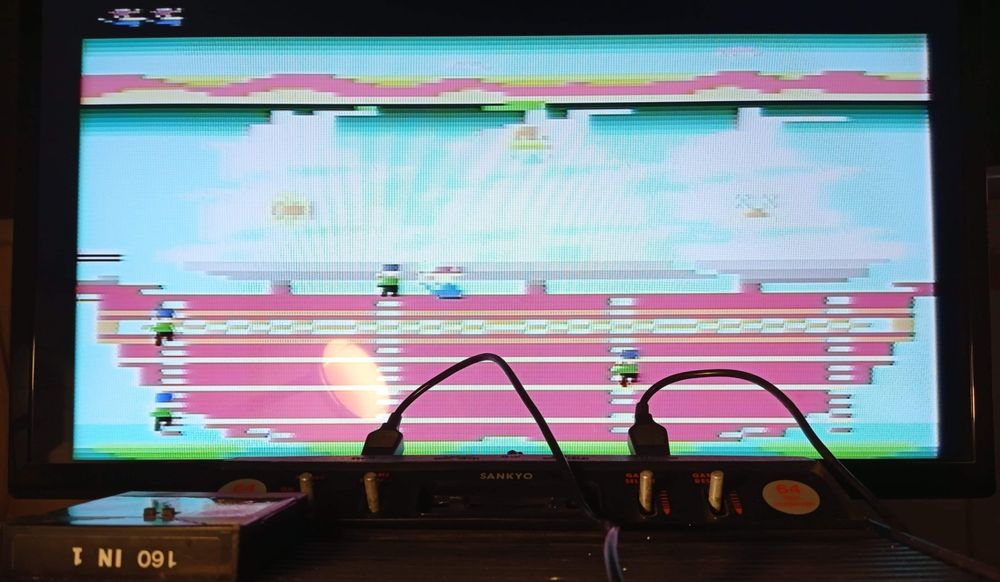 Consola SANKYO / 64 jogos