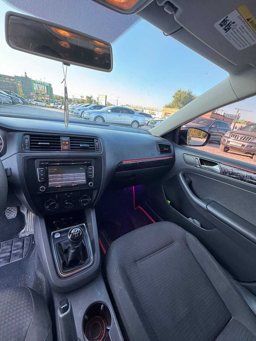 VOLKSWAGEN JETTA 2014 VIN 3VW1K7AJXFM248838 фото оголошення 14 з 20