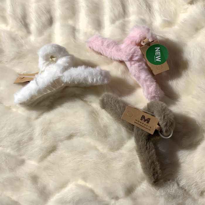 Пухнасті краби для волосся