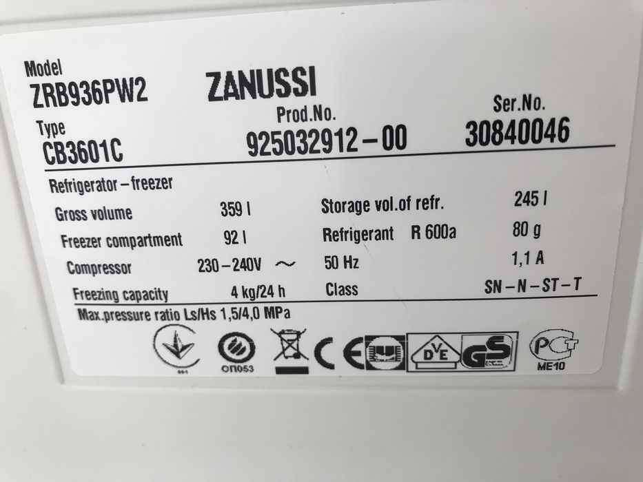 Холодильник ZANUSSI