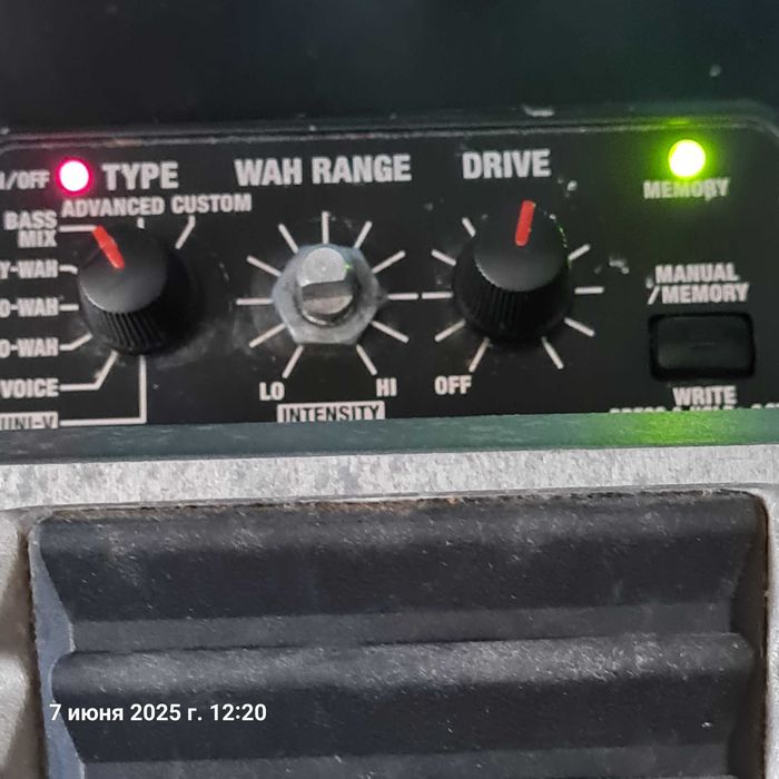 Педаль эффектов Boss PW-10