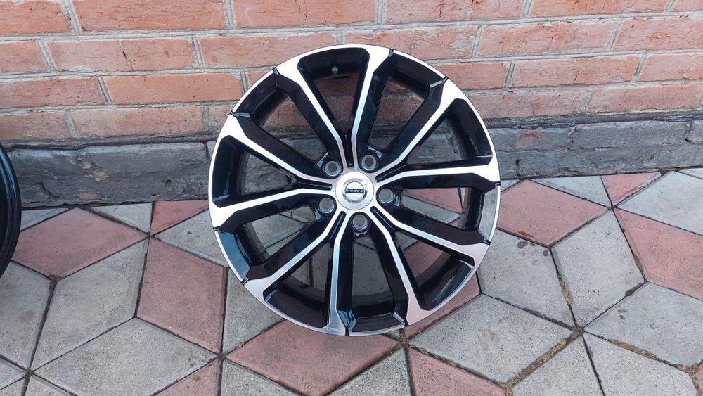 Диски R17 5x108 ET40,5 7J Volvo оригінал ЯК НОВІ S60 V60 V40 Ford