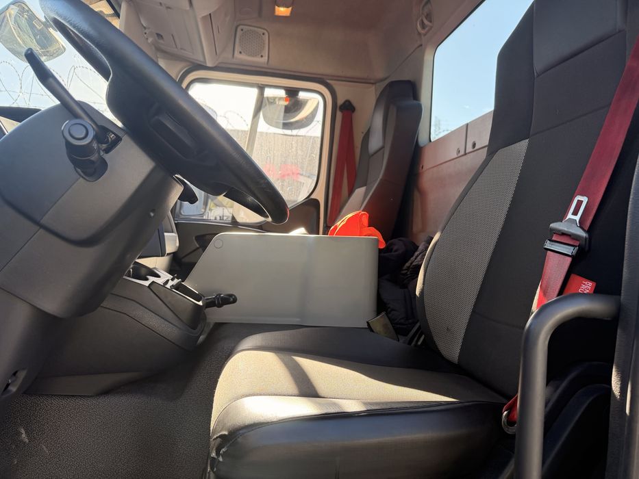 RENAULT D16 280cv Porta Contentores 2020 Com Apenas 440.000km ###OPORRUNIDADE###