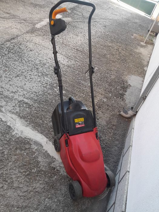 Cortador da relva 900W