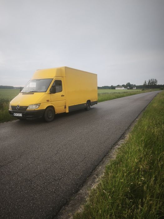 MERCEDES  Maxs camper foodtruck