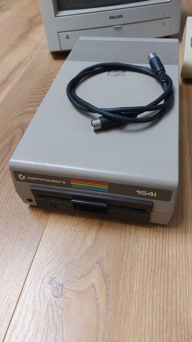 Commodore c64 + monitor