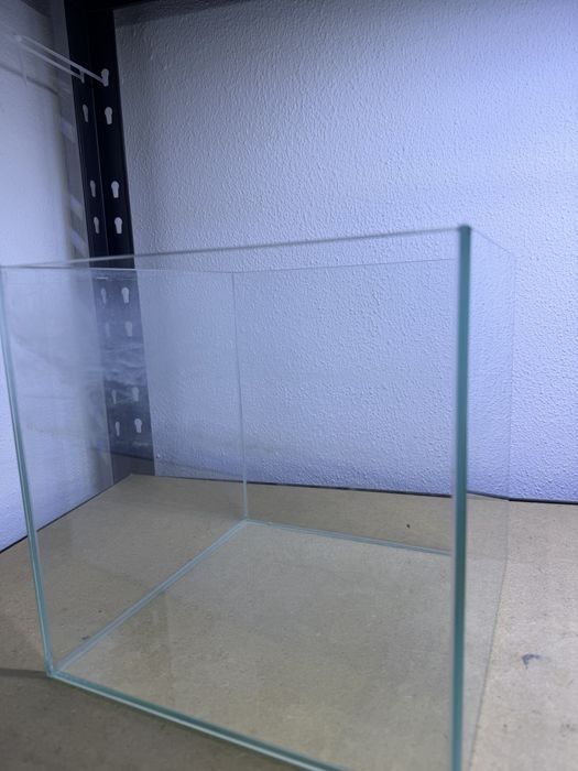 2 Aquarios Cubo 25