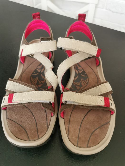 Sandały turystyczne Quechua rozmiar 39