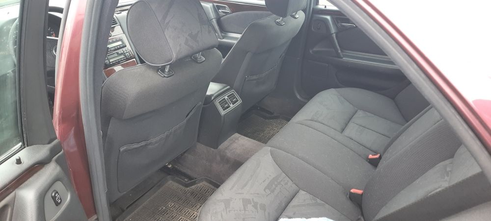 Mercedes E klasa 2.0 136 km z gazem!!!