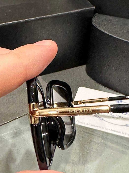 Сонцезахисні окуляри PRADA PR 04WS 05M3D0 53 мм прада чорні