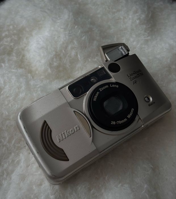 nikon lite touch zoom - купити фототехніку, відеотехніку - Ціна на
