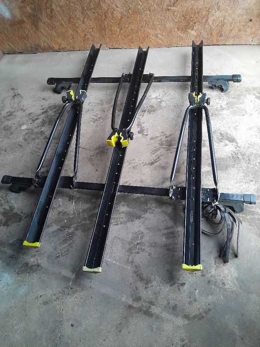 Bagażnik rowerowy na dach auta