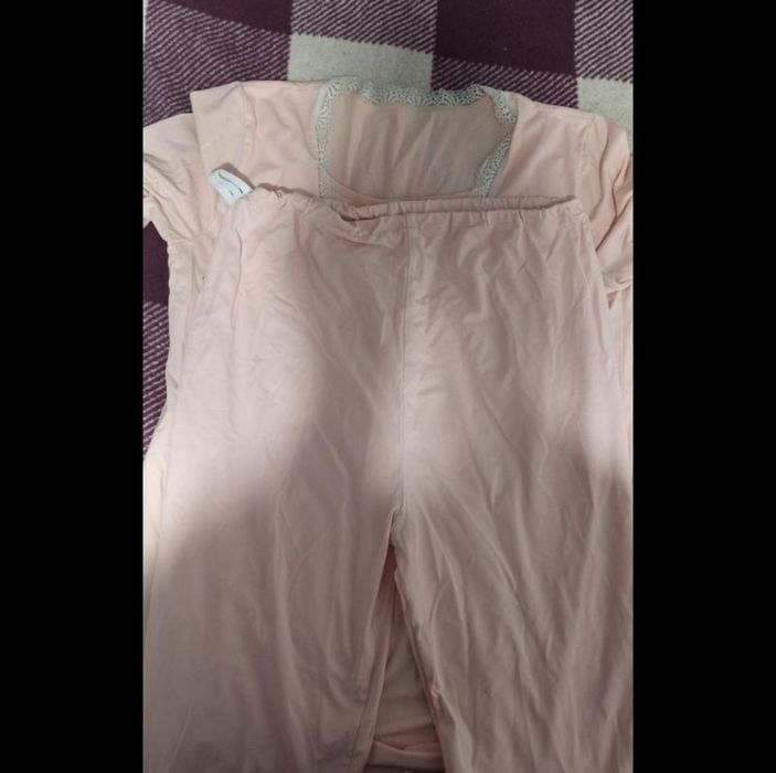 Одяг для вагітних та годування