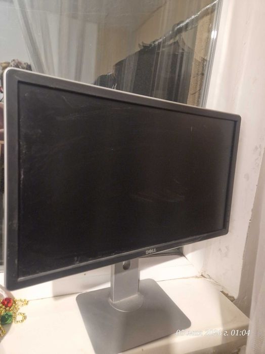 Монітор Dell.