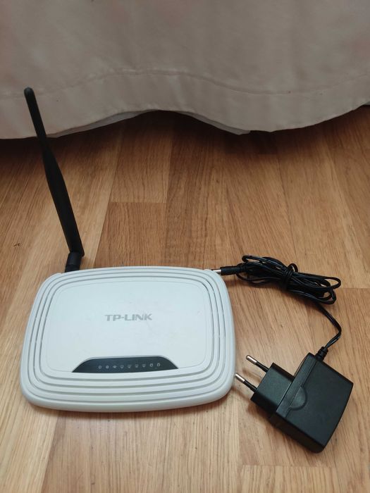 Беспроводной WiFi маршрутизатор Tplink 741ND, скор. - 150 Мбит/с;