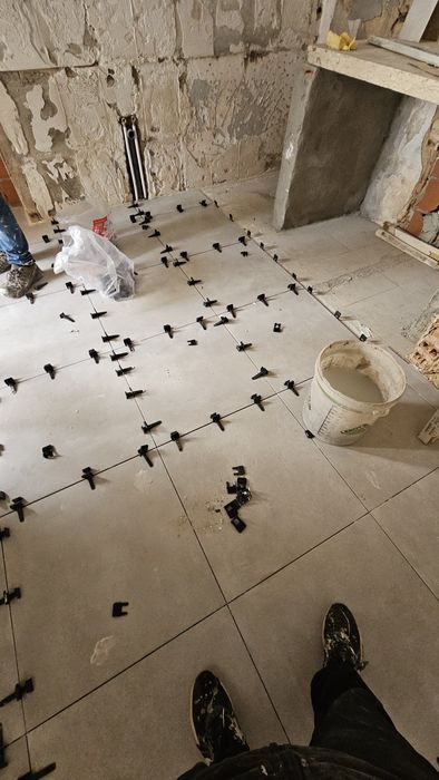 Remodelação e Reparações em Geral -  Telhados, Pladur, Estruturação, Barramento, Elétrica, Canalização, Impermeabilizações, Isolamentos, Pintura...
