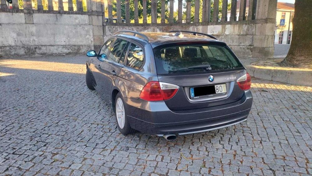 BMW 320d Touring 2007 - 175cv — photo 2