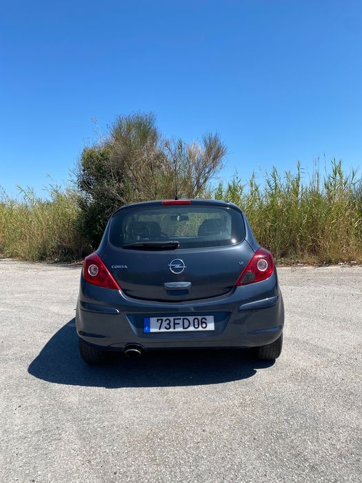 Opel Corsa D 1.2 Gasolina – 2008 | 100.000 km