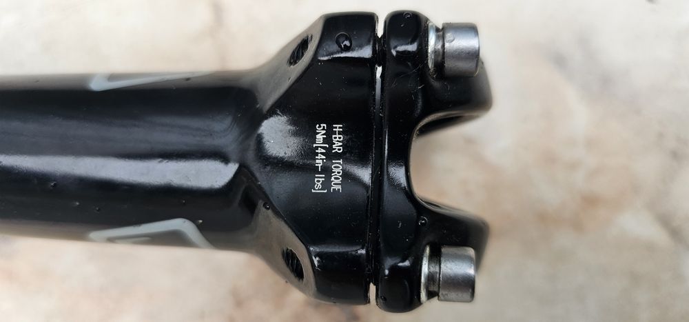 Nowy.  Mostek Scott Components.  100mm