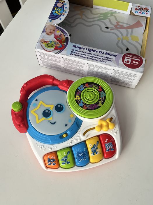 Музична розвиваюча іграшка для малюків WinFun