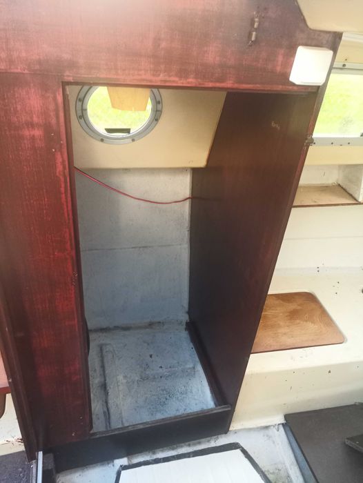 Łódź motorowa INTER 630 + przyczepa