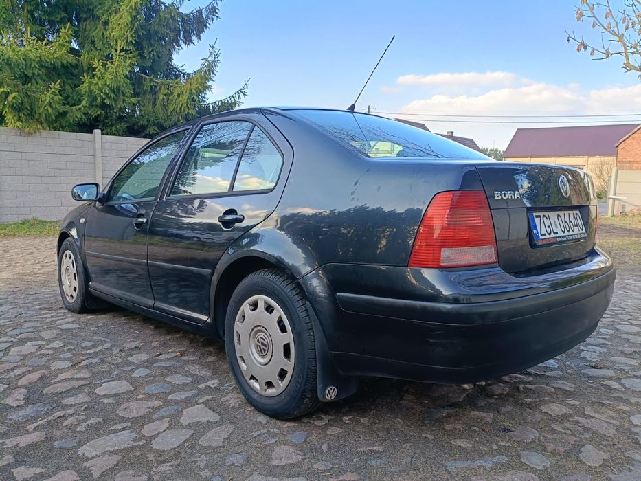 VW Bora 1.6 MPI ładna