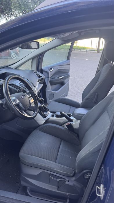 Ford Grand C-Max 7 lugares — photo 4