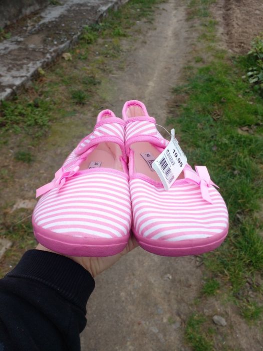 Детские тапочки на липучке 34 р.-р.