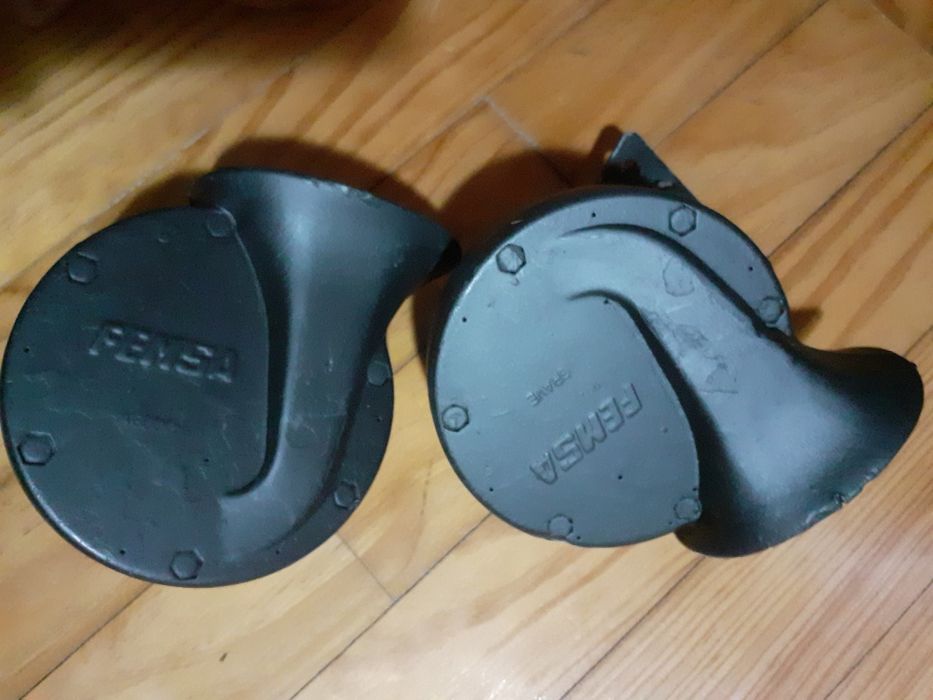 Bomba de água limpa vidros 12v VDO antiga, MADE IN GERMANY.